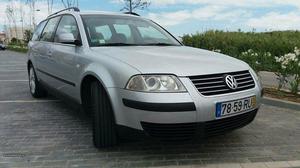 VW Passat 1.6i gpl na roda 65lts muito económica Junho/01 -