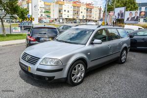 VW Passat Variant 1.9TDi Conf. Outubro/02 - à venda -