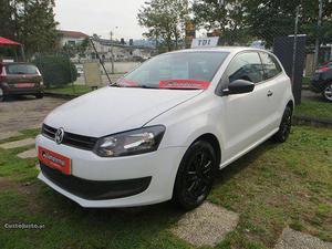 VW Polo TDI 75 cv 5 LUGARES Outubro/13 - à venda - Ligeiros