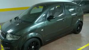 Audi A2 1.4 Abril/01 - à venda - Ligeiros Passageiros,