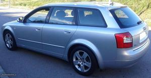 Audi A4 1.9 TDI 130cv Avant Outubro/02 - à venda - Ligeiros