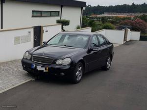 Mercedes-Benz C 200 classic Setembro/00 - à venda -