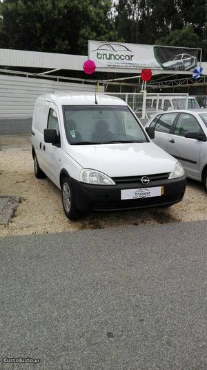 Opel Combo  cdti Janeiro/03 - à venda - Ligeiros