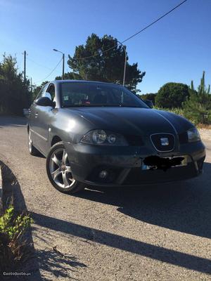 Seat Ibiza 1.4 Tdi sport 80cv Setembro/07 - à venda -