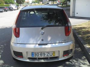 Fiat Punto multijet Outubro/05 - à venda - Ligeiros