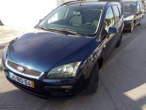 Ford Focus 1.6 td carrinha Maio/06 - à venda - Ligeiros