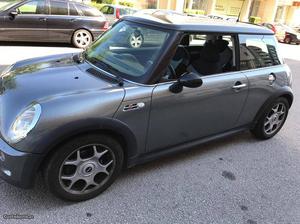 MINI Cooper Cooper S Março/03 - à venda - Ligeiros