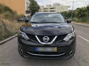 Nissan Qashqai 1.5 DCI 110CV Setembro/14 - à venda -