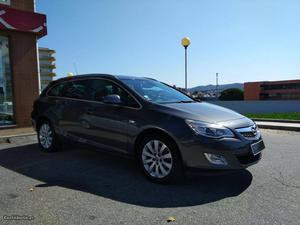 Opel Astra 1.7 Cdti Sportourer Março/11 - à venda -