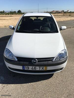 Opel Corsa Sport 1.7 DTI 16v Julho/02 - à venda -
