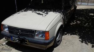 Opel Kadett Luxox Maio/83 - à venda - Ligeiros Passageiros,