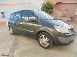 Renault Scénic 1,5 dçi 7 lug 11 Novembro/04 - à venda -