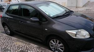 Toyota Auris 1.4 cc D4D Setembro/09 - à venda - Ligeiros