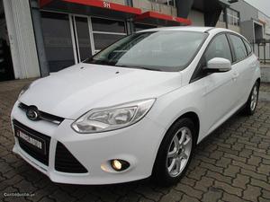 Ford Focus 1.6Tdci Trend115cv Maio/14 - à venda - Ligeiros