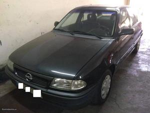 Opel Astra 1.4 Janeiro/96 - à venda - Ligeiros Passageiros,