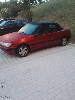 Peugeot 306 Cabrio 1.8 a. troca Dezembro/95 - à venda -