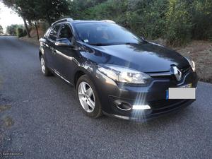 Renault Mégane Dynamique CO2 Junho/14 - à venda - Ligeiros