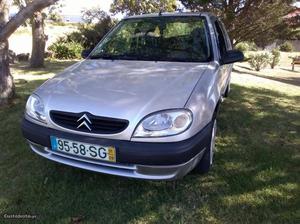 Citroën Saxo 1.1 Setembro/01 - à venda - Ligeiros