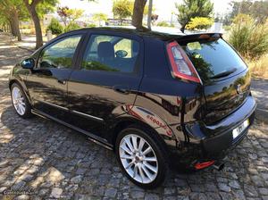 Fiat Punto 1.3 MJET EVO SPORT Outubro/09 - à venda -