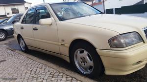 Mercedes-Benz C 220 Classic Abril/98 - à venda - Ligeiros