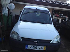 Opel Combo van 1.7 di Outubro/03 - à venda - Comerciais /