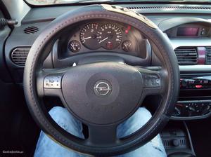 Opel Corsa 1.3 cdti Julho/04 - à venda - Ligeiros