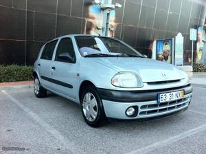 Renault Clio 1.2 5P RT - A/C Agosto/99 - à venda - Ligeiros