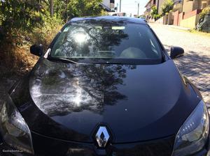 Renault Mégane Tourer Maio/11 - à venda - Ligeiros