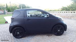 Toyota iQ 1.0 vvt-i 68 cv Maio/10 - à venda - Ligeiros