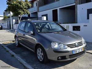 VW Golf 1.9 Agosto/06 - à venda - Ligeiros Passageiros,