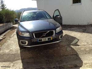 Volvo XC 70 D5 AWD Fevereiro/11 - à venda - Ligeiros