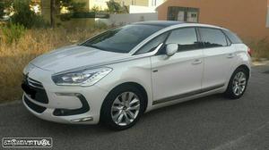 Citroën DS5 Hibrido4 sport 200CV 4WD Julho/13 - à venda -