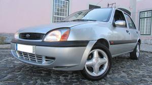 Ford Fiesta V Julho/00 - à venda - Ligeiros