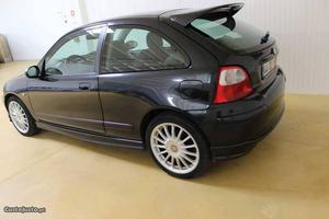 MG ZR 1.4 Dezembro/02 - à venda - Ligeiros Passageiros,