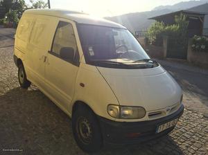 Nissan Vanette Dezembro/96 - à venda - Comerciais / Van,