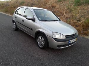 Opel Corsa km  Junho/02 - à venda - Ligeiros