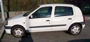 Renault Clio 1.4 RXE Setembro/98 - à venda - Ligeiros