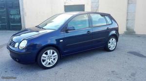 VW Polo 1.2i 12v Highline Outubro/02 - à venda - Ligeiros