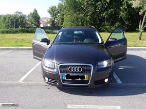 Audi A3 SporBack TDI 140cv Fevereiro/06 - à venda -