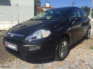 Fiat Punto 1.3 M-Jet Dezembro/12 - à venda - Ligeiros