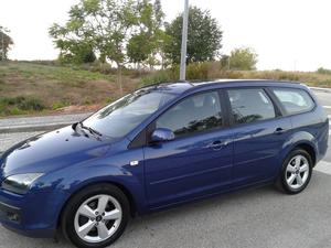  Ford Focus Station 1.6 TDCi Connection (90cv) (5p)