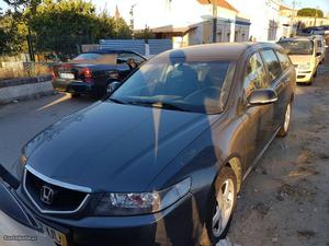 Honda Accord v 150cv Fevereiro/03 - à venda -