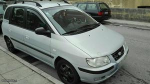 Hyundai Matrix Diesel 5 lugares Ac Agosto/02 - à venda -