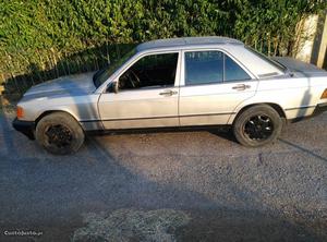 Mercedes-Benz 190 Usando Agosto/96 - à venda - Ligeiros