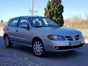 Nissan Almera 1.5 diesel com AC Agosto/04 - à venda -