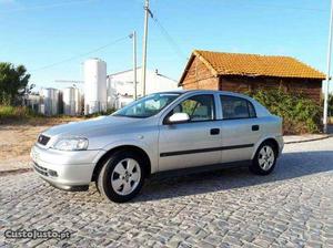 Opel Astra CLUB V 75CV Março/02 - à venda - Ligeiros