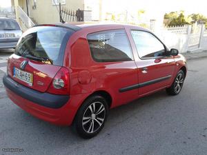 Renault Clio 1.5 dci Julho/05 - à venda - Comerciais / Van,