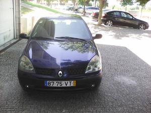 Renault Clio  DCI Valor Fixo Dezembro/03 - à venda -