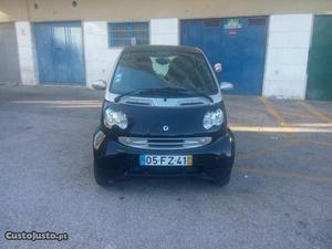 Smart ForTwo AR CONDICIONADO Março/05 - à venda - Ligeiros