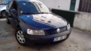 VW Passat 1.9 TDI 110CV Maio/97 - à venda - Ligeiros